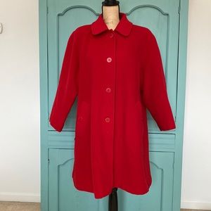 Brooks Brothers Red Wool Coat. Quilted lining. Made in Italy. See measurements